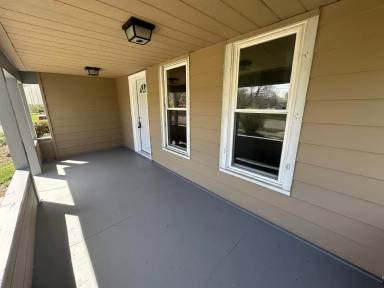 Main picture of 1027 8th St