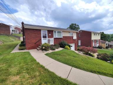 Main picture of 5079 Earlsdale Rd