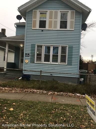 Main picture of 145 Campbell St