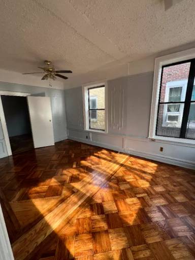 Main picture of 593 Miller Ave
