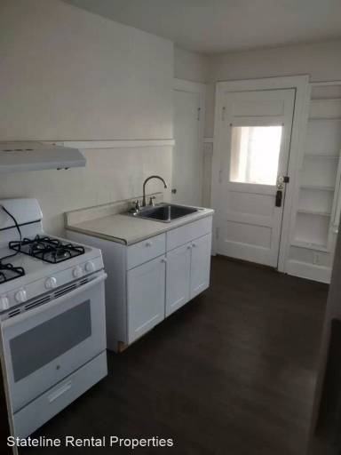 Main picture of 906 15th St