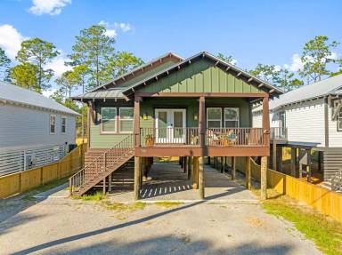 Main picture of 725 Indian Woman Rd