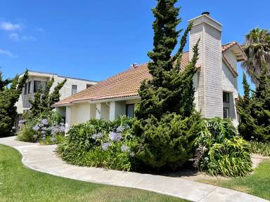 Main picture of 4326 Avenida Lorenzo