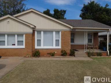 Main picture of 4025 NW 28th St