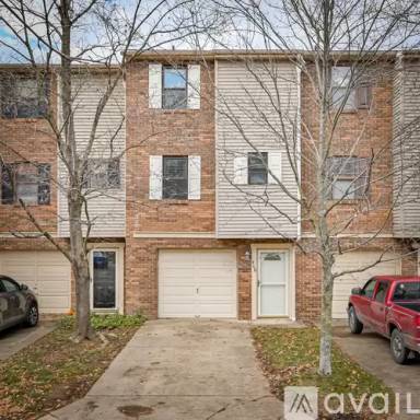 Main picture of 406 Brookside Ct