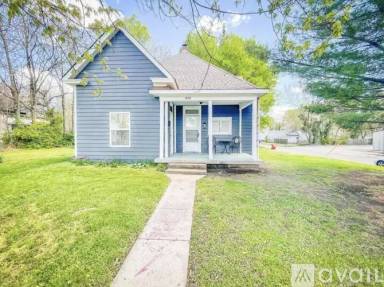Main picture of 1220 N Grant Ave