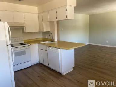 Main picture of 410 W Winnie Ln
