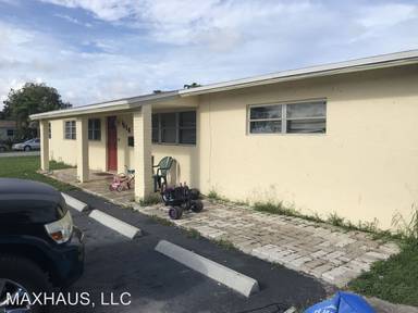 Main picture of 1316 SW 1st Ter