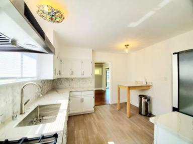 Main picture of 1055 Jenevein Ave