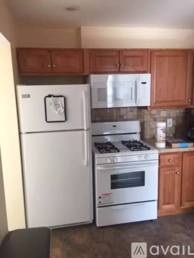 Main picture of 1565 Tibbits Ave