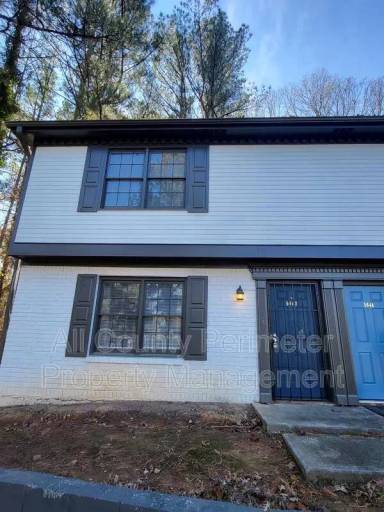 Main picture of 5642 Estates Ct
