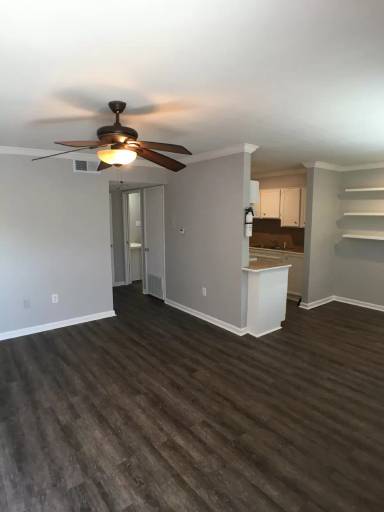 Main picture of 201 S College Rd