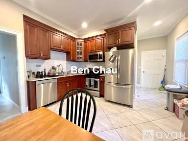 Main picture of 1 Boardman Pl