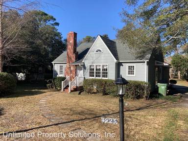 Main picture of 4923 Oleander Dr