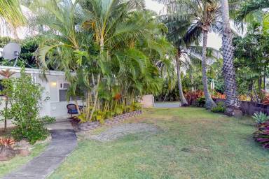 Main picture of 936 Mokapu Blvd