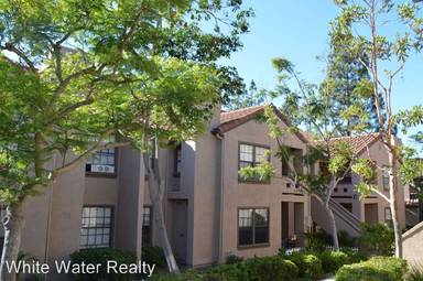 Main picture of 1042 Calle del Cerro