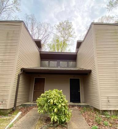 Main picture of 1118 Old Mill Rd