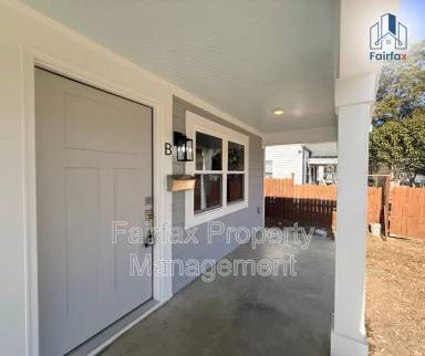 Main picture of 703 N Guthrie Ave