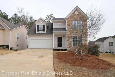 Main picture of 102 Providence Dr