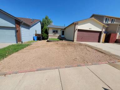 Main picture of 6845 Bear Tooth Dr