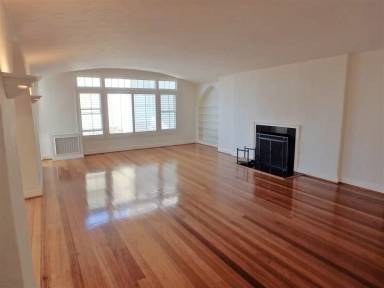 Main picture of 2210 Jackson St