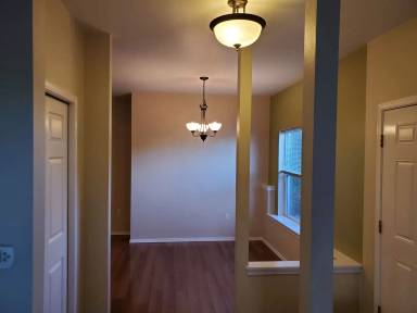 Main picture of 4008 Byron Ave