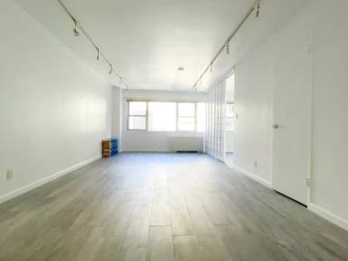 Main picture of 321 E 48th Street Apartments