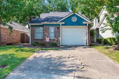 Main picture of 3326 Raleigh Pl