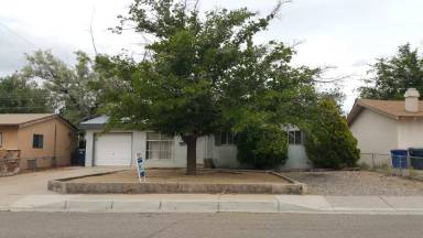 Main picture of 10605 Mountain Rd NE