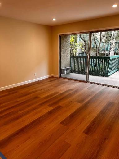 Main picture of 527 N Bellflower Blvd