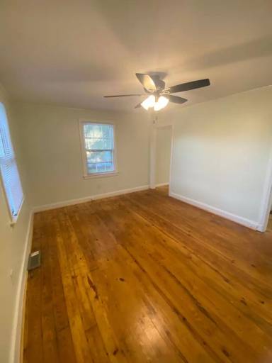 Main picture of 2120 Chestnut St