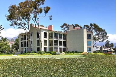 Main picture of 9 Seaview Dr