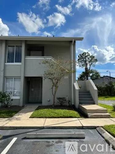 Main picture of 5640 Blue Shadows Ct