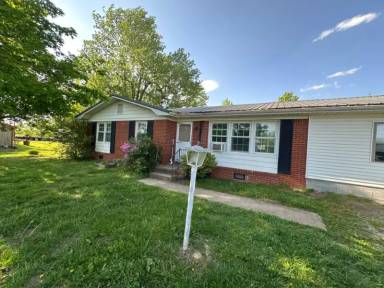 Main picture of 286 E Noel Dr