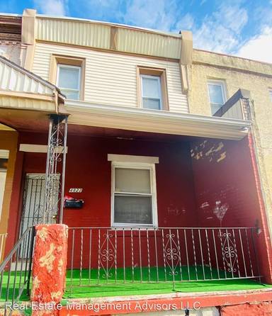 Main picture of 4822 Westminster Ave