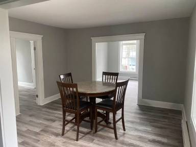 Main picture of 185 Alder St