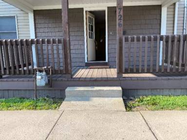 Main picture of 760 South St