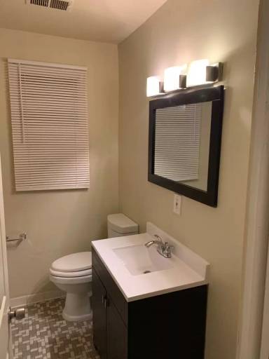 Main picture of 3211 N 6th St