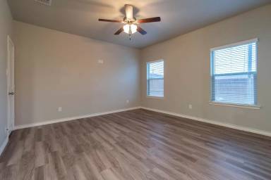 Main picture of 6040 24th St