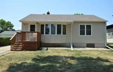 Main picture of 1011 N 1st St