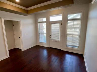 Main picture of 6023 Beaver Run Ln