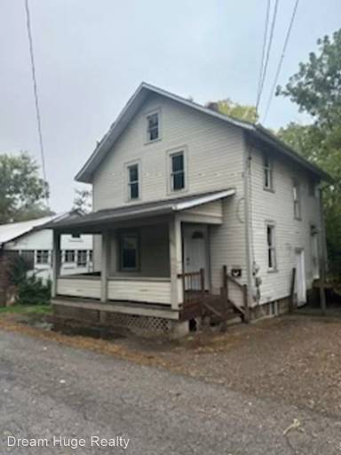 Main picture of 544 Bissman Ct
