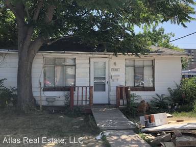 Main picture of 3300 Olive St