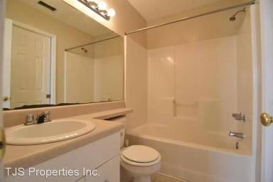 Main picture of 117 Nathan Tisdale Ln