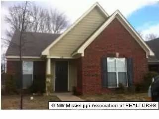 Main picture of 688 Amber Ln