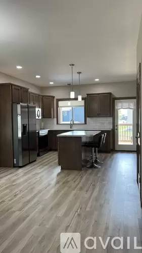 Main picture of 4309 W 34th St N