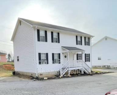 Main picture of 176 Smith Ave