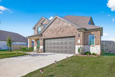 Main picture of 3025 Waxwing Dr