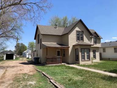 Main picture of 1815 5th Ave