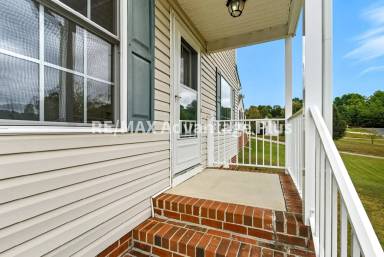 Main picture of 107 Cooper St
